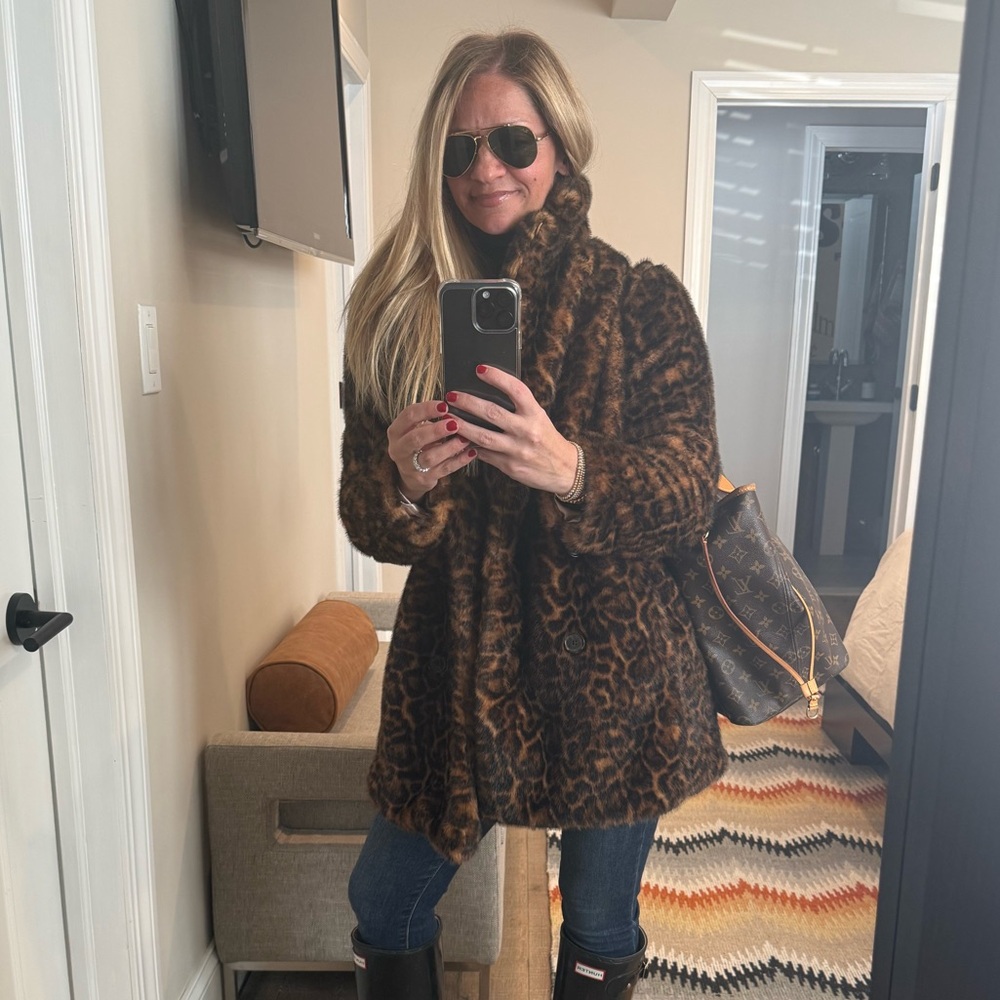 Like New Fab J CREW Faux Fur Leopard Coat XXS - Picture 4 of 7